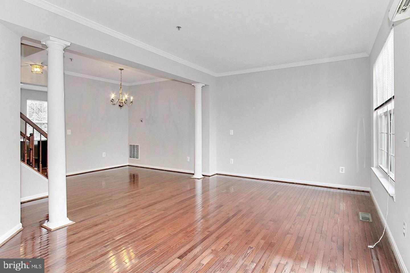 TOWNES AT CAMERON PARKE - Residential Lease