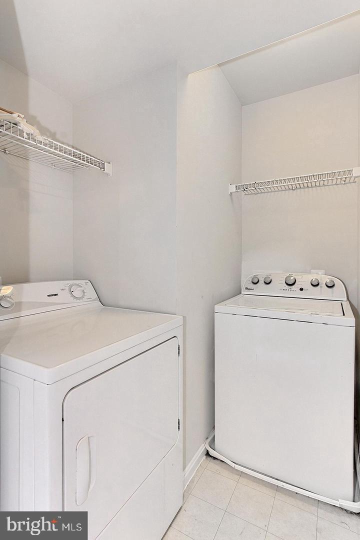 TOWNES AT CAMERON PARKE - Residential Lease