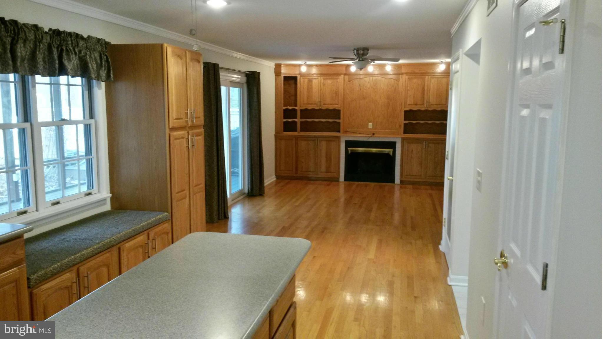 LAKEWOOD - Residential