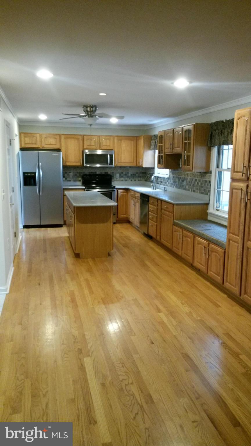 LAKEWOOD - Residential