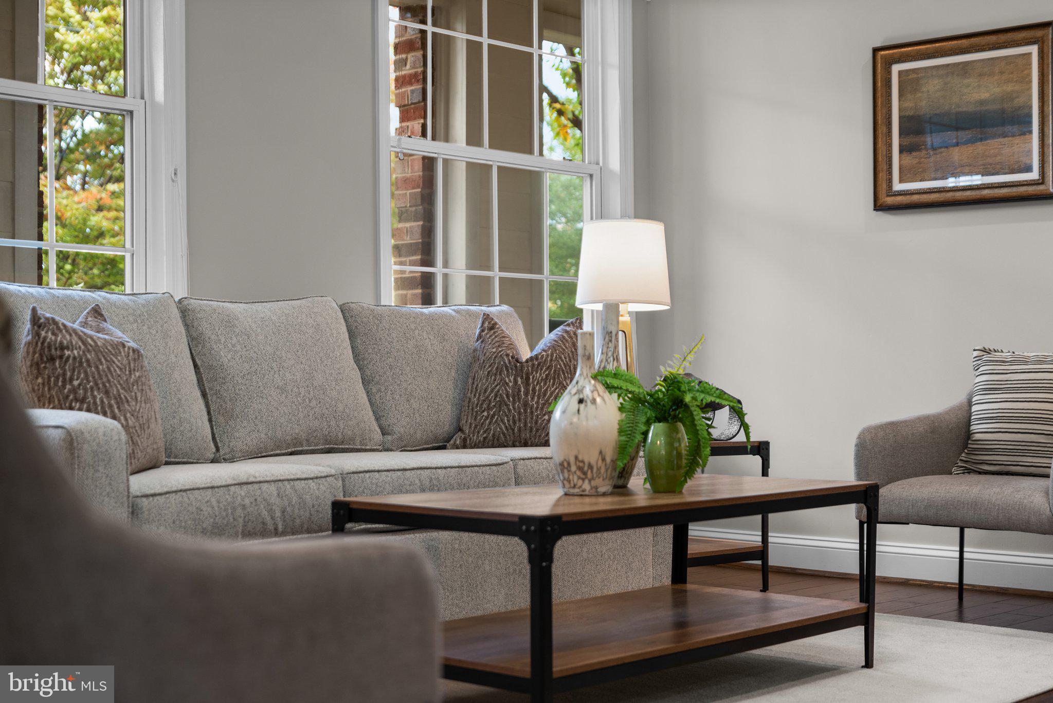 THE COLONNADE AT KENTLANDS - Residential