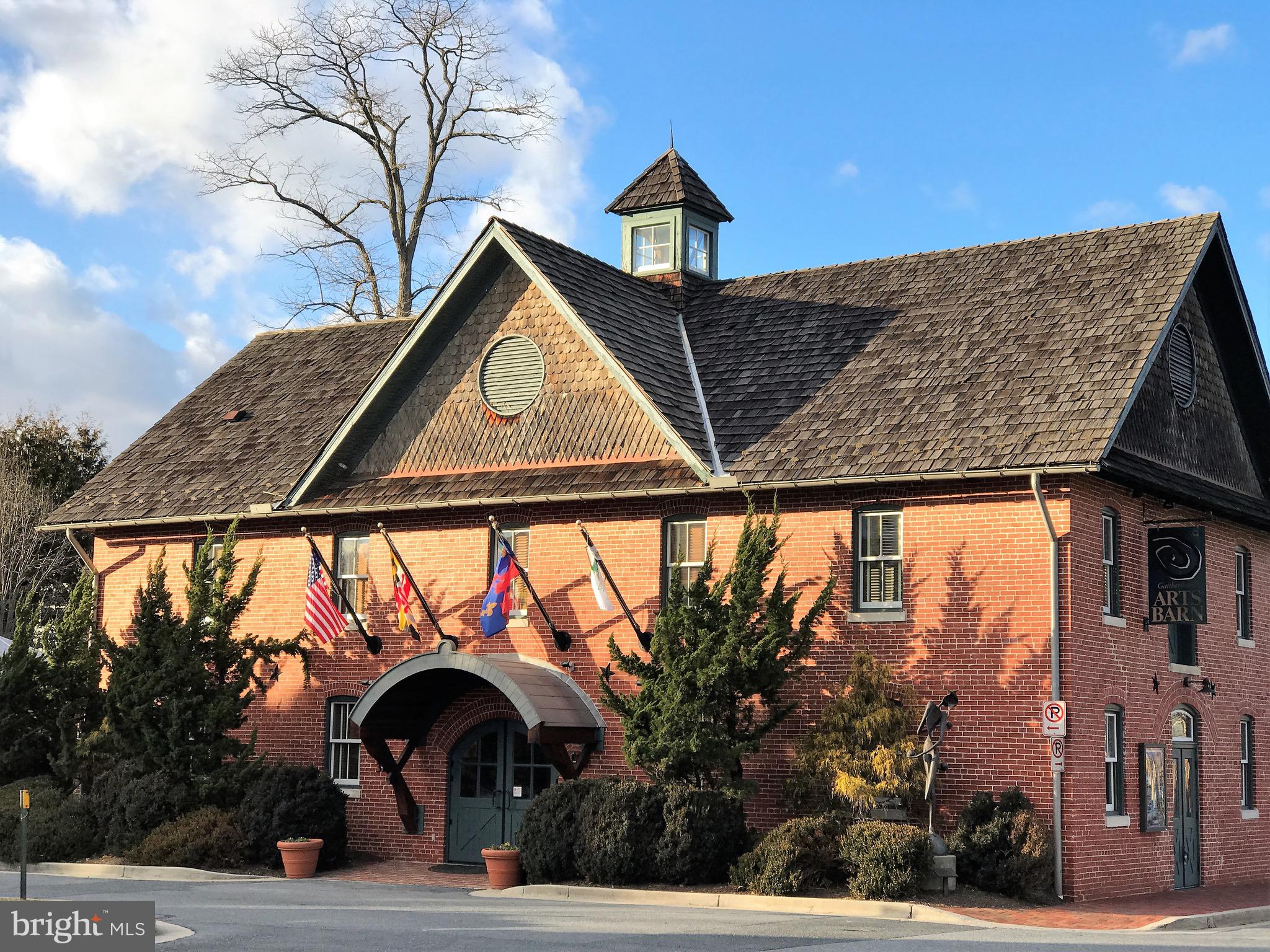 THE COLONNADE AT KENTLANDS - Residential