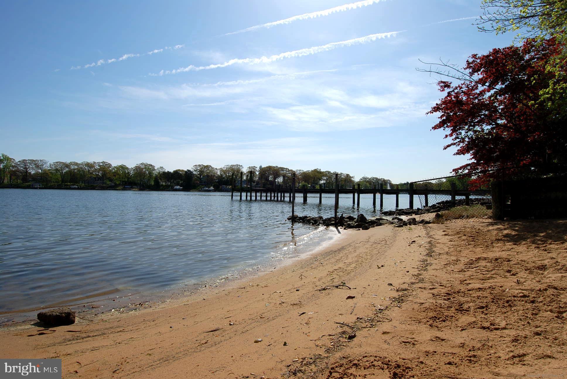 BUCKINGHAM ESTATES - Residential