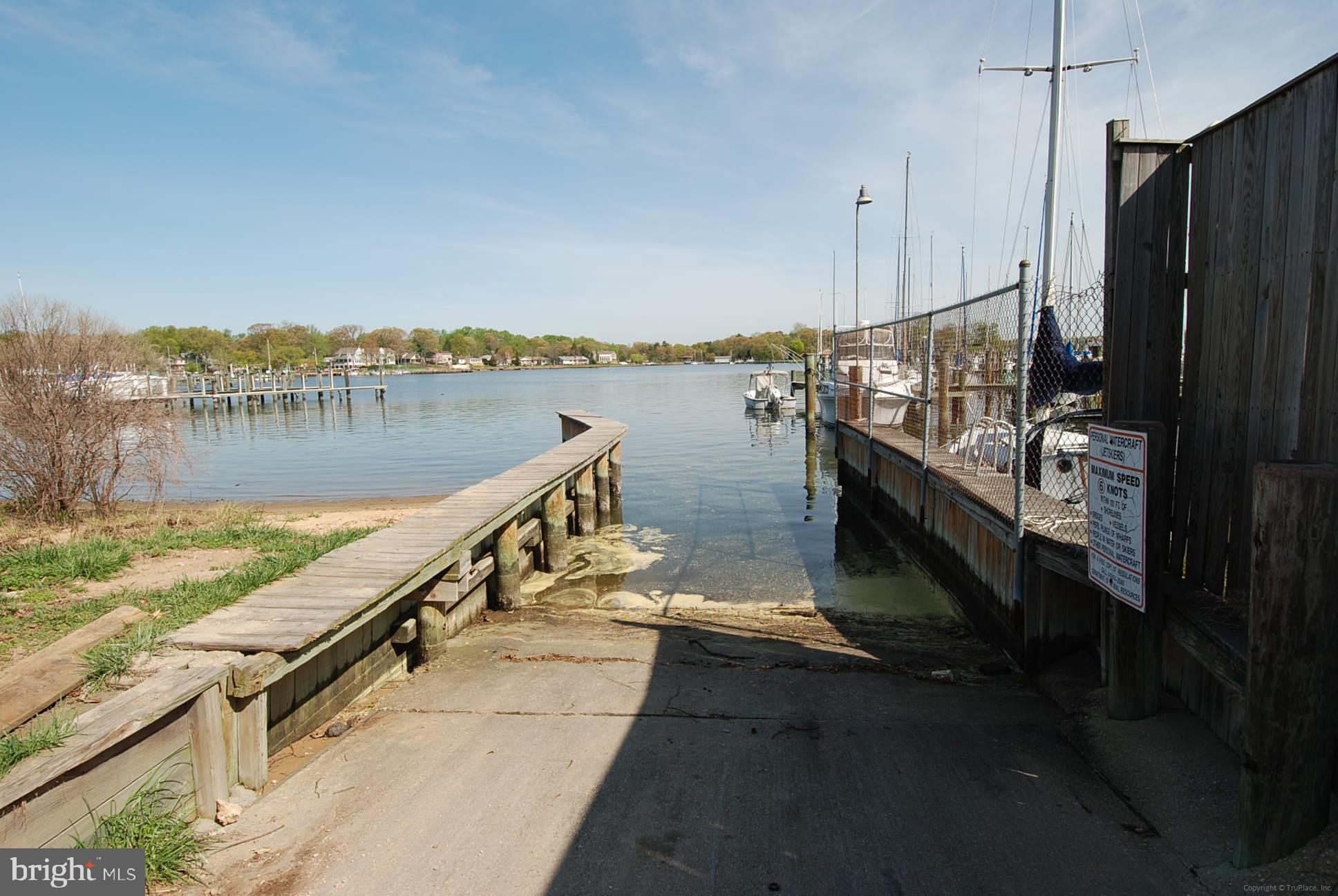 BUCKINGHAM ESTATES - Residential