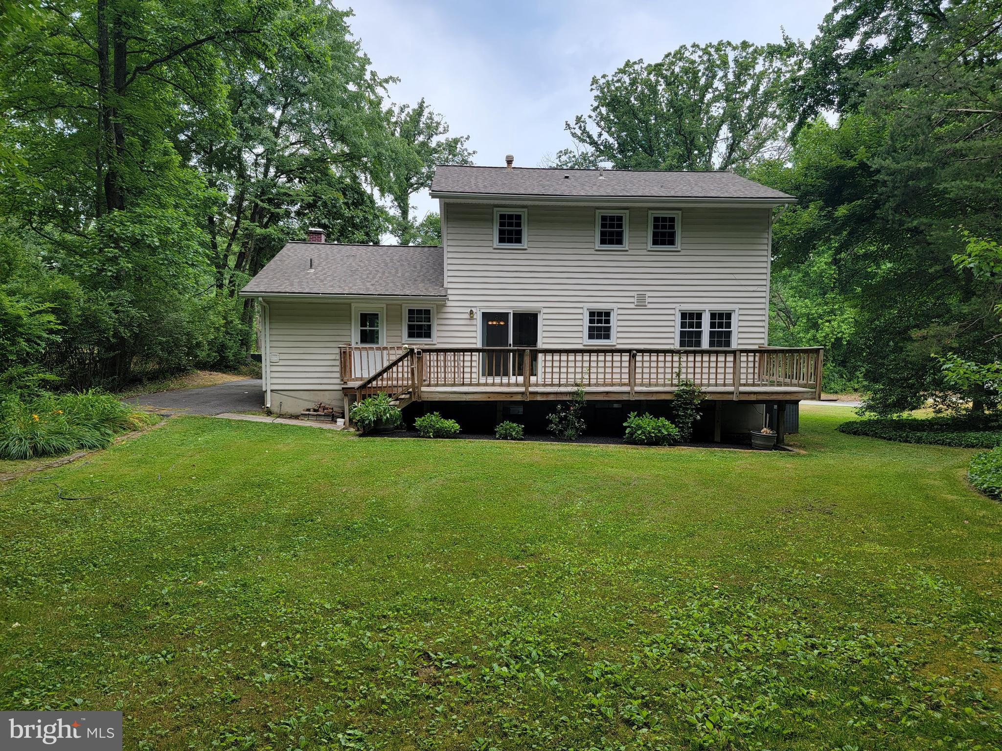 BUCKINGHAM ESTATES - Residential