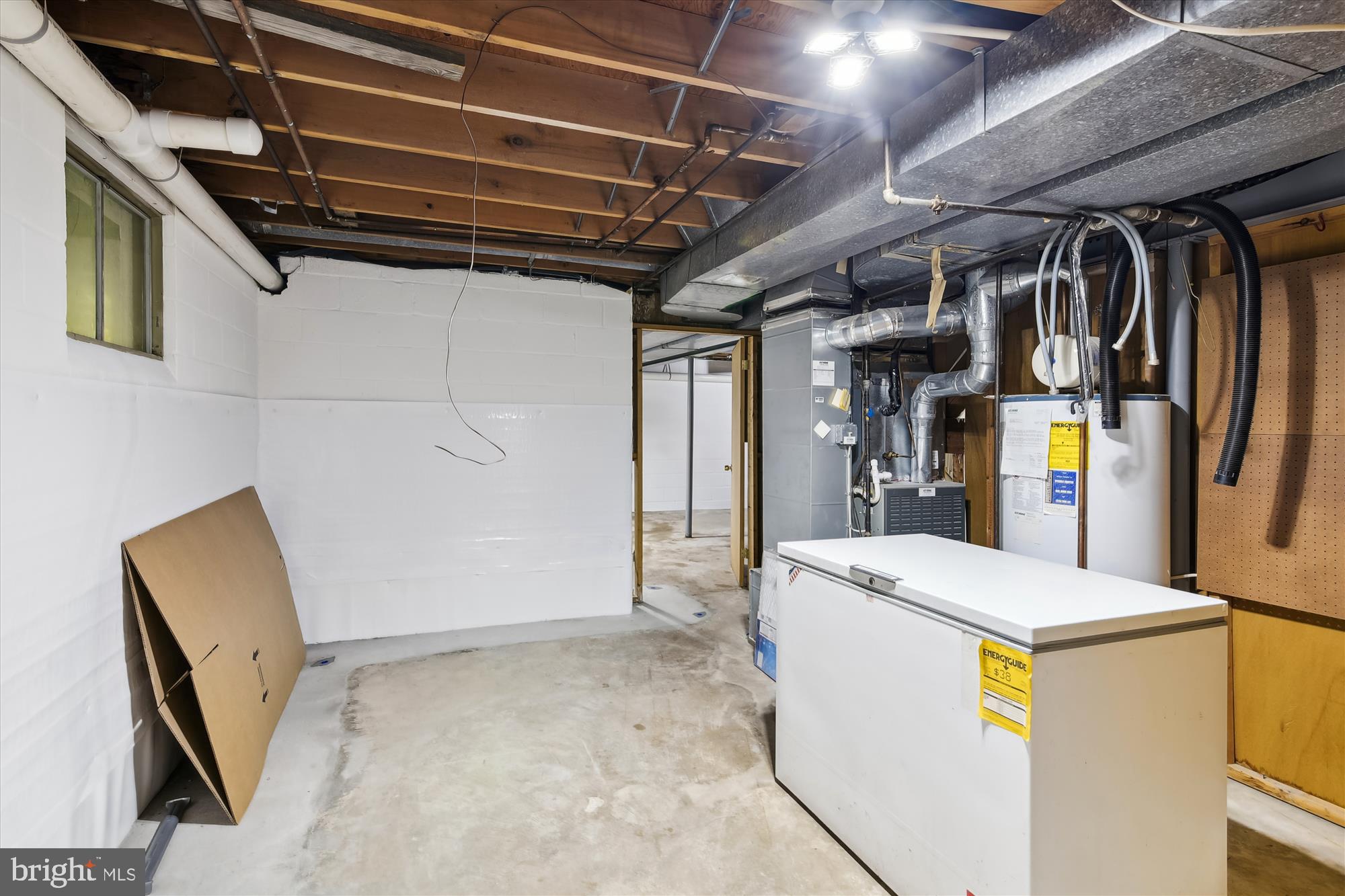 BUCKINGHAM ESTATES - Residential