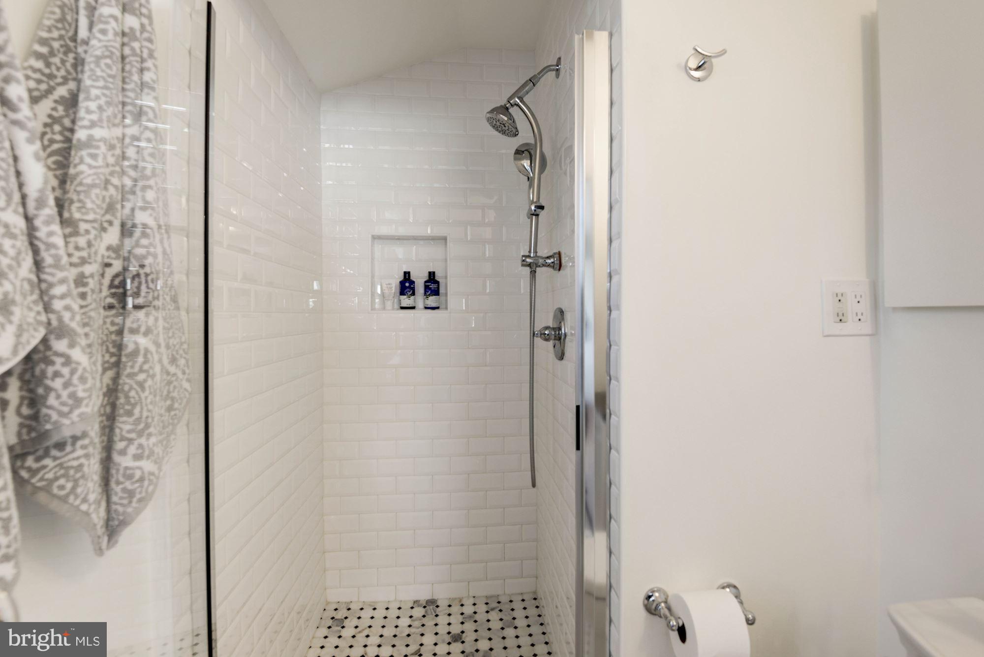 TARRYTOWN PARK - Residential