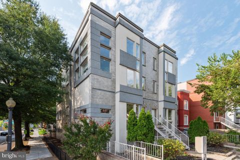 241 R STREET NE A WASHINGTON DC 20002