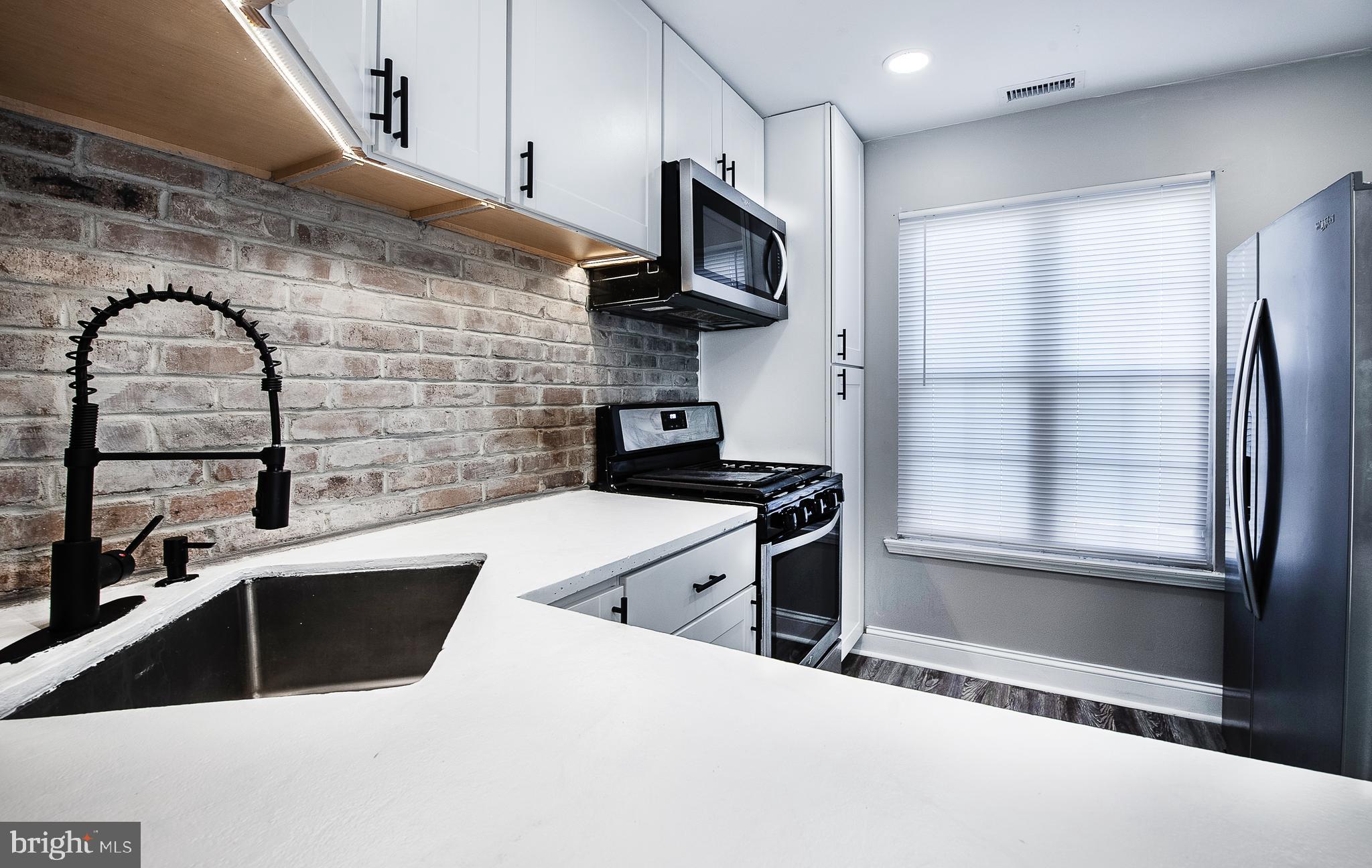 HUNT CLUB - Residential