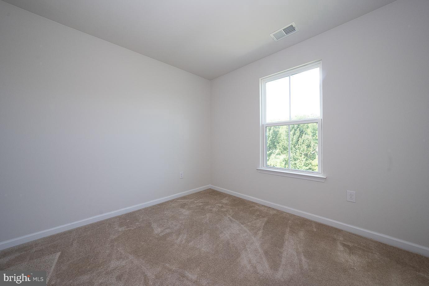 MONTGOMERY SQUARE - Residential Lease