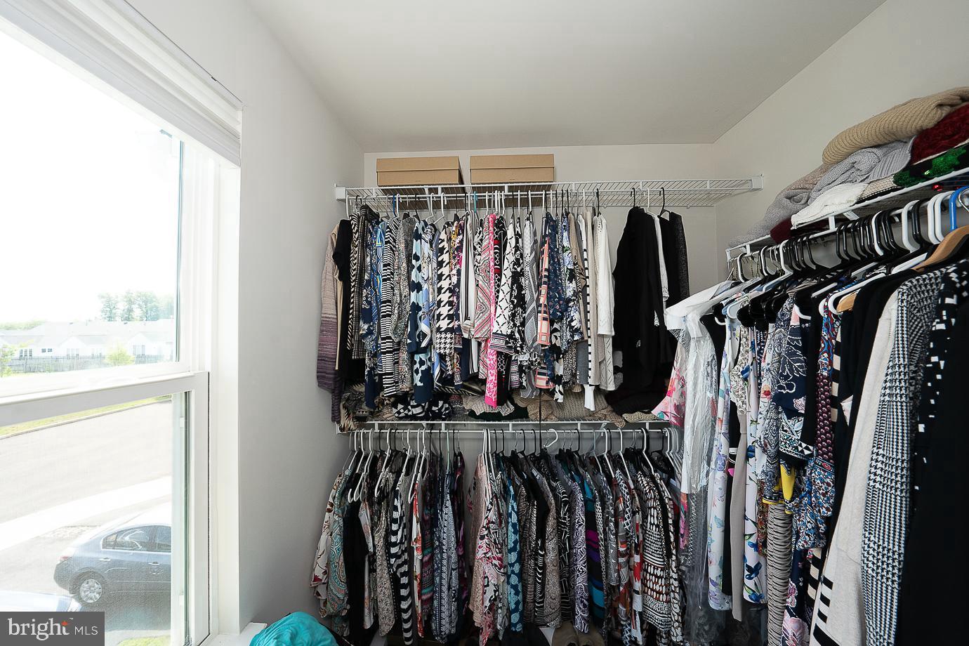 MONTGOMERY SQUARE - Residential Lease