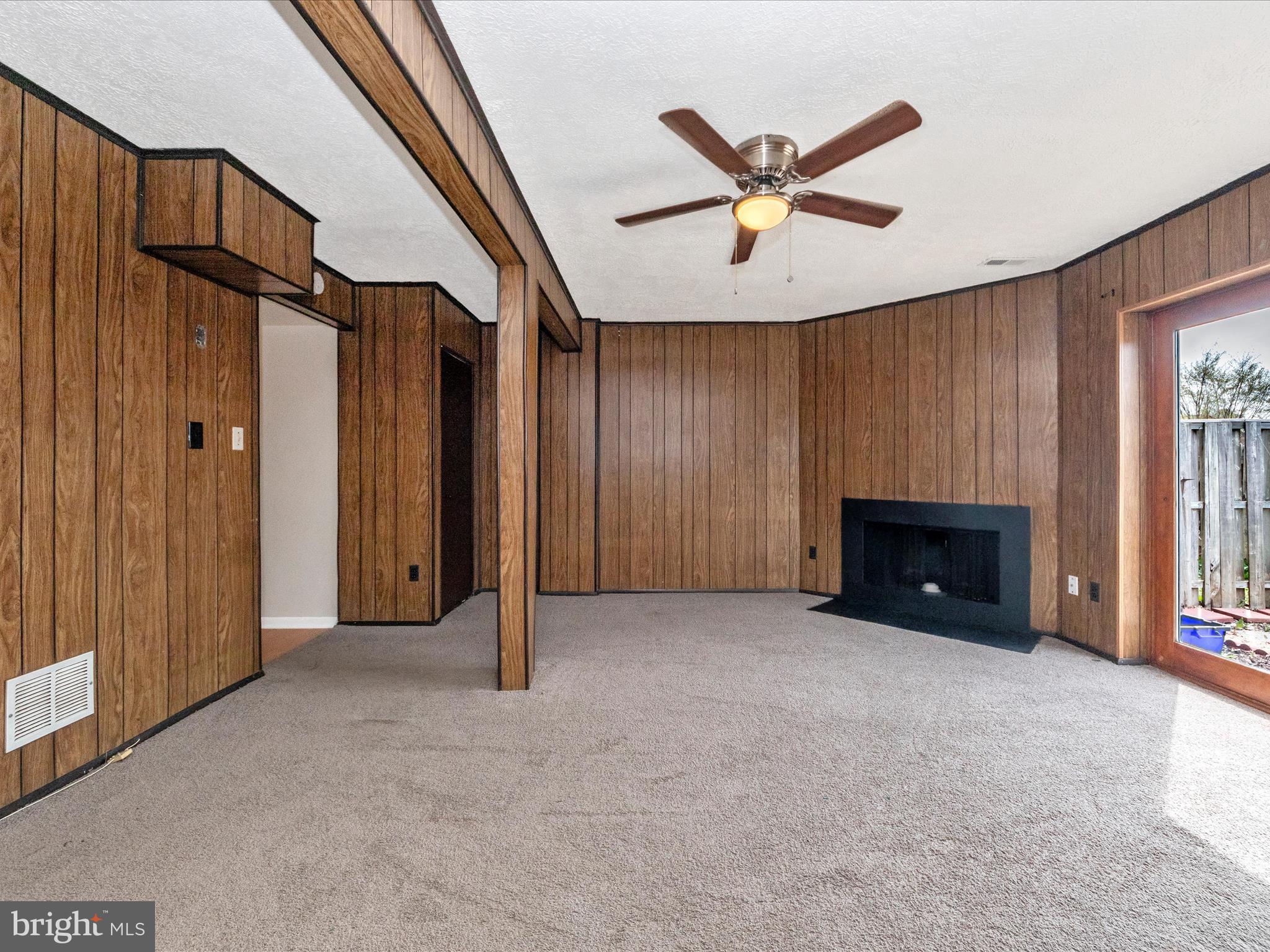 MONTGOMERY WOODS - Residential