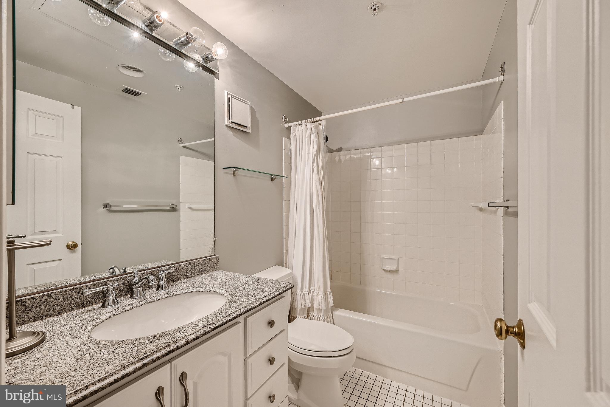 FELLS POINT HISTORIC DISTRICT - Residential