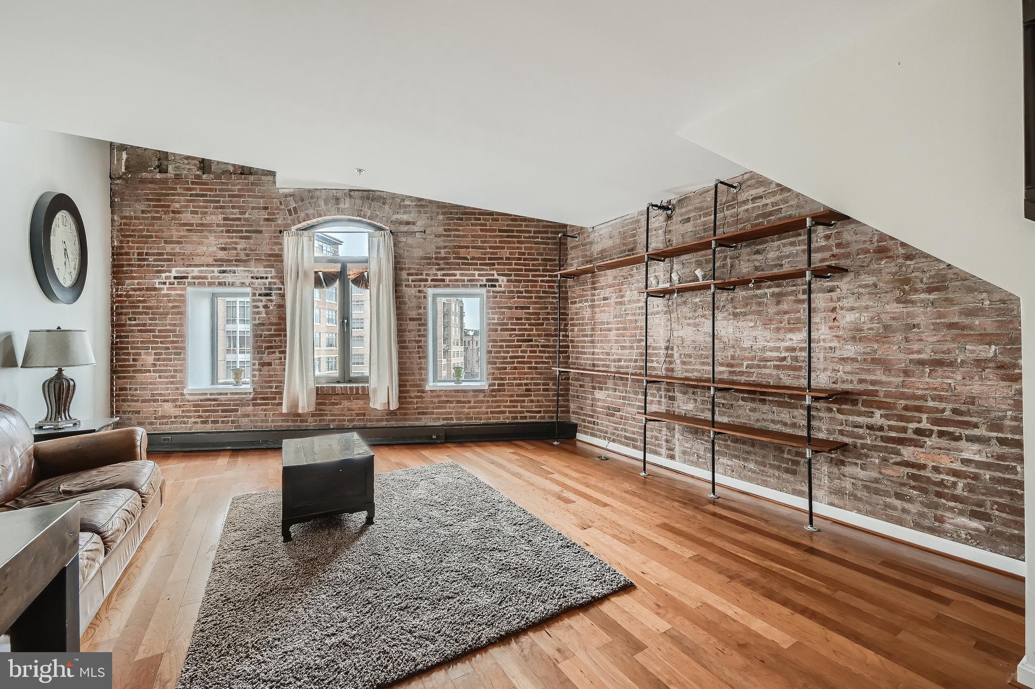 FELLS POINT HISTORIC DISTRICT - Residential