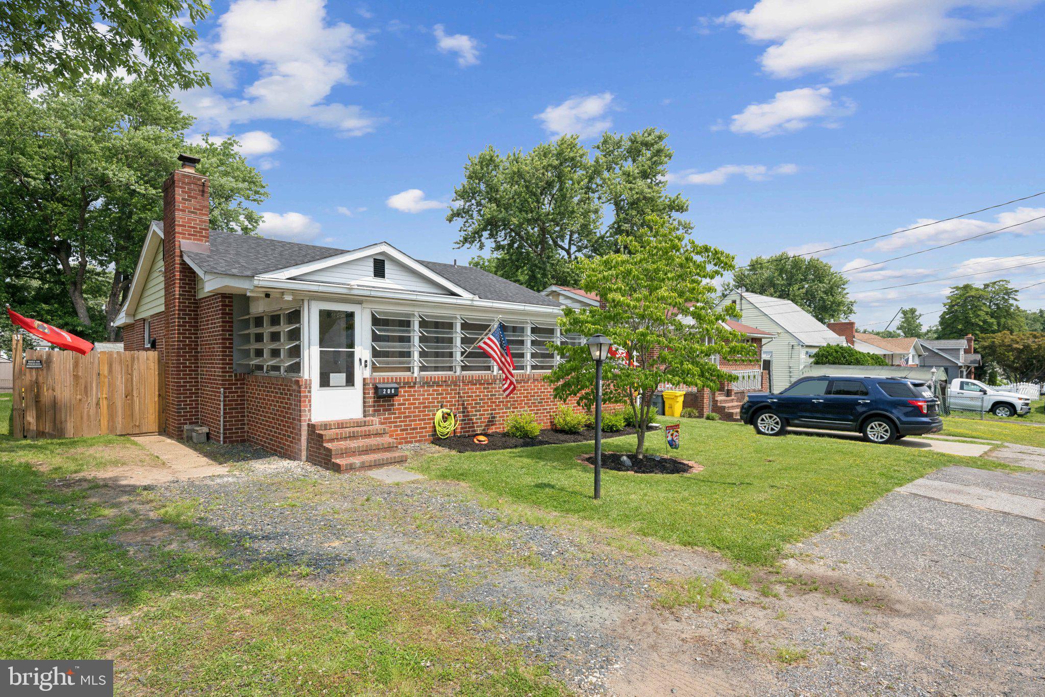 206 CHELSEA ROAD