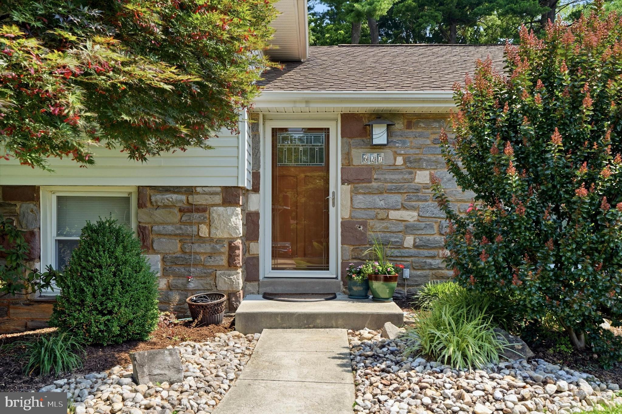 627 MEADOW ROAD
