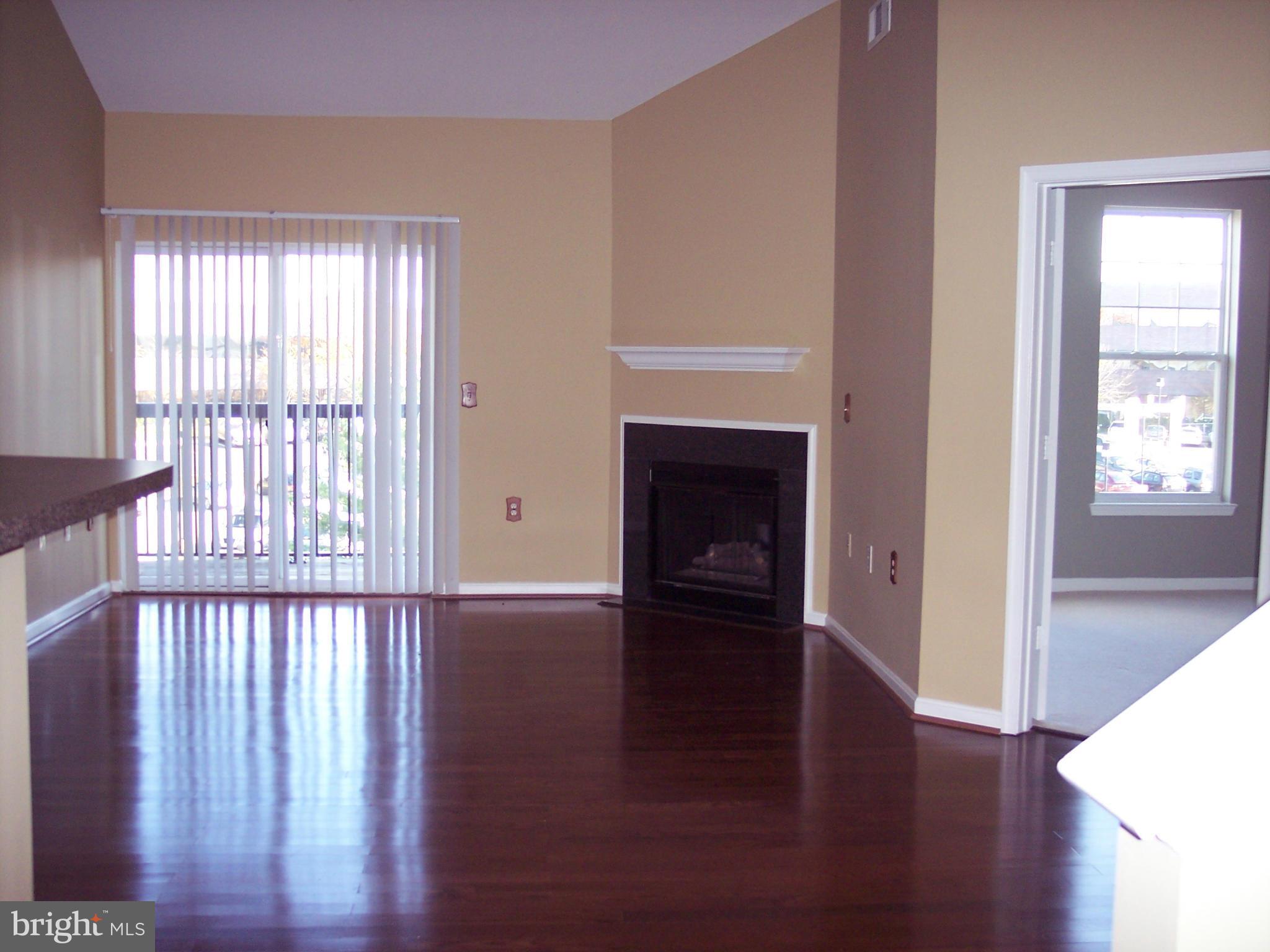 FAIRFAX RIDGE - Residential