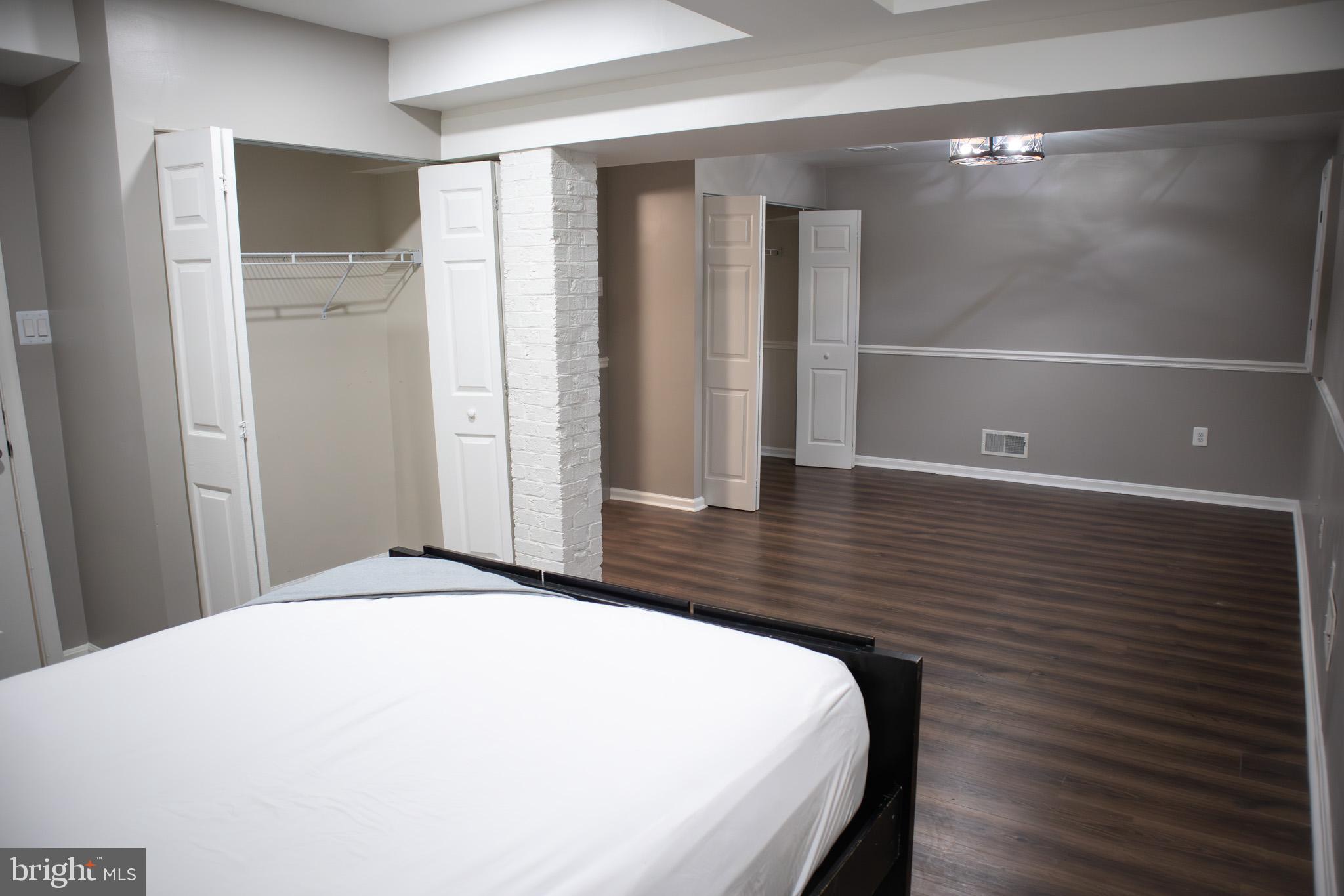 TANTALLON ON THE POTOMAC - Residential