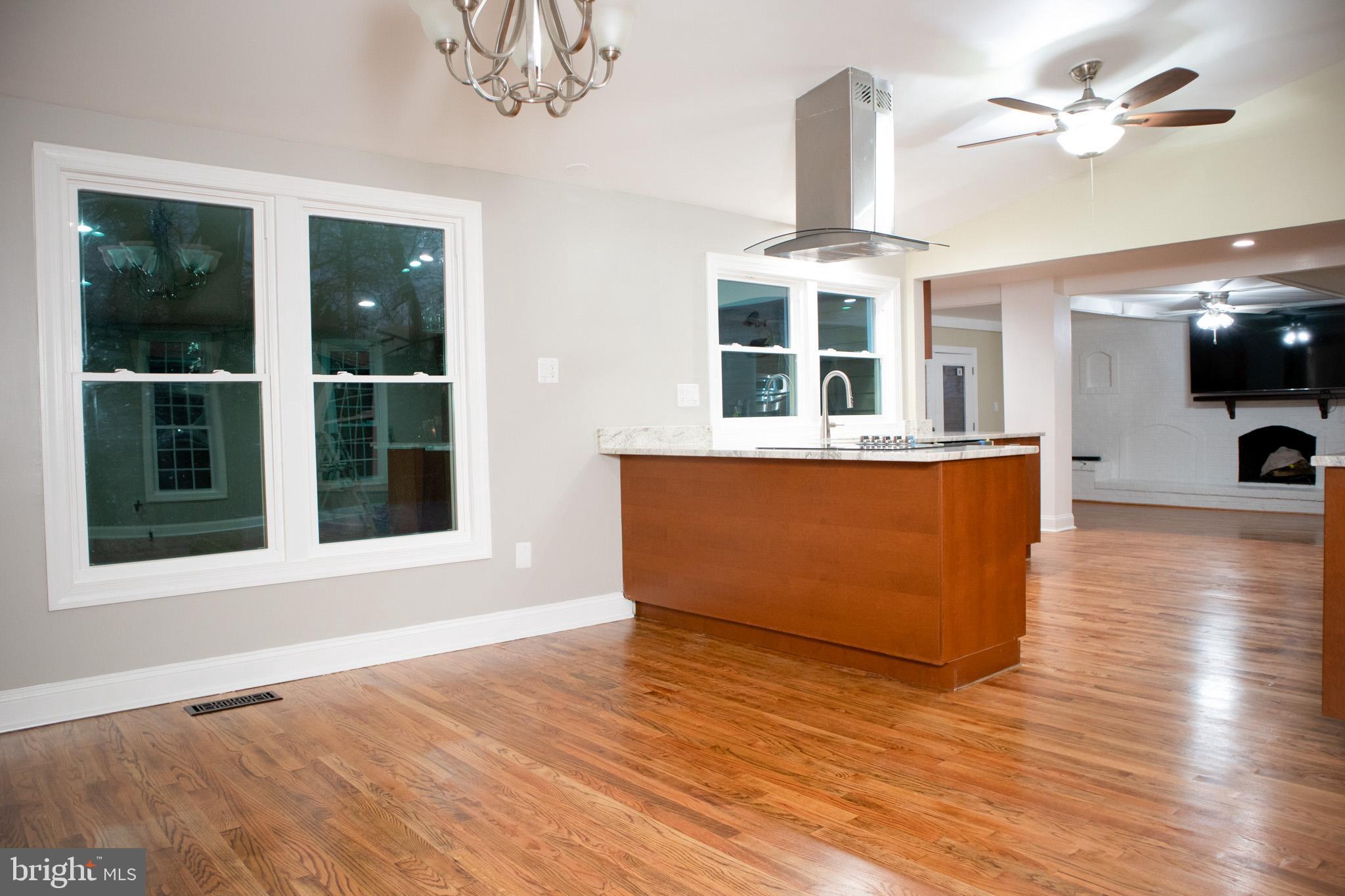 TANTALLON ON THE POTOMAC - Residential