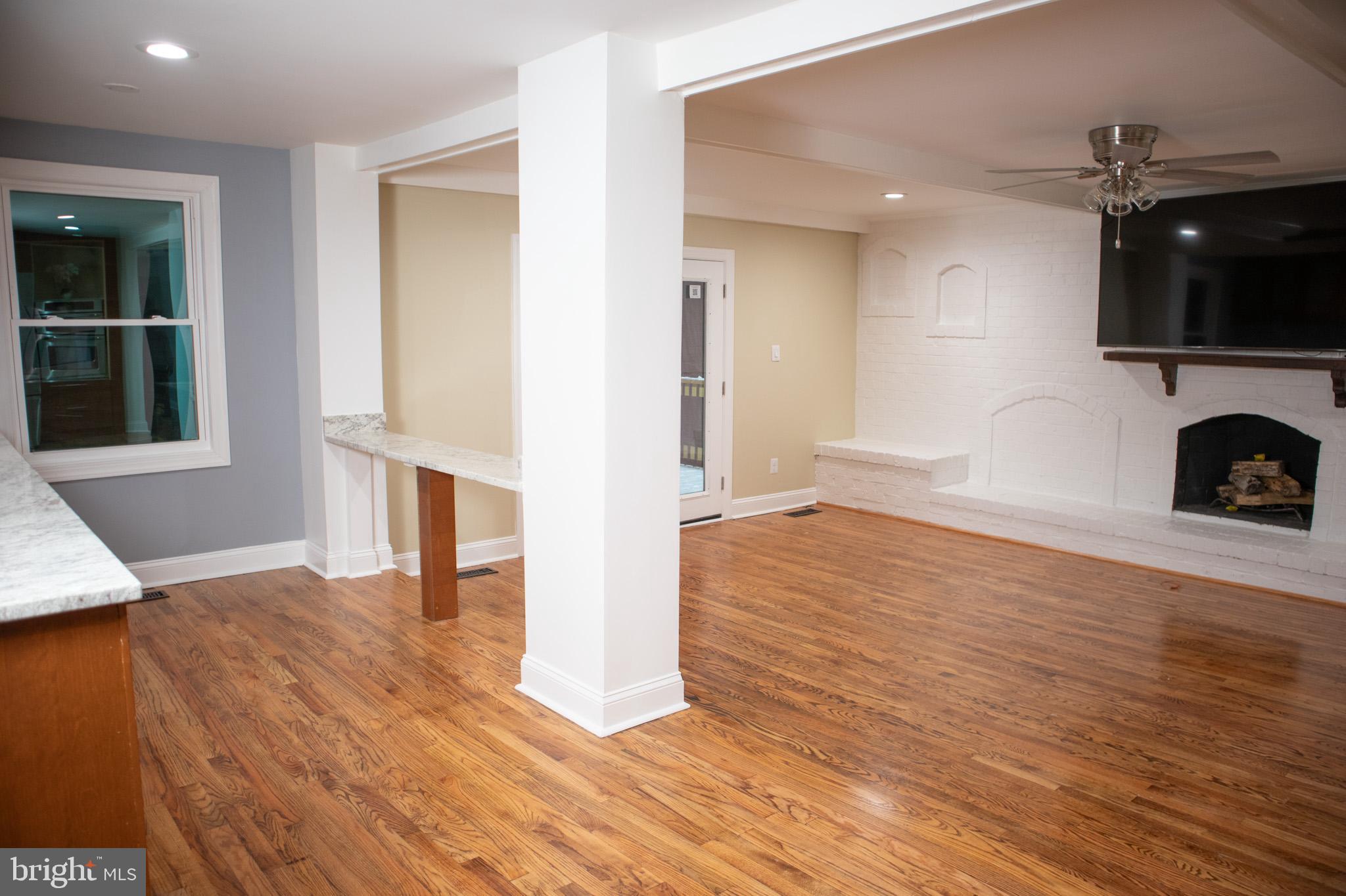 TANTALLON ON THE POTOMAC - Residential