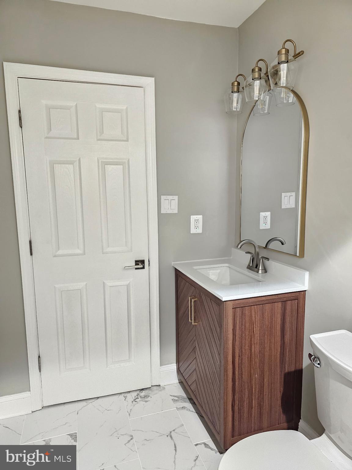 TANTALLON ON THE POTOMAC - Residential