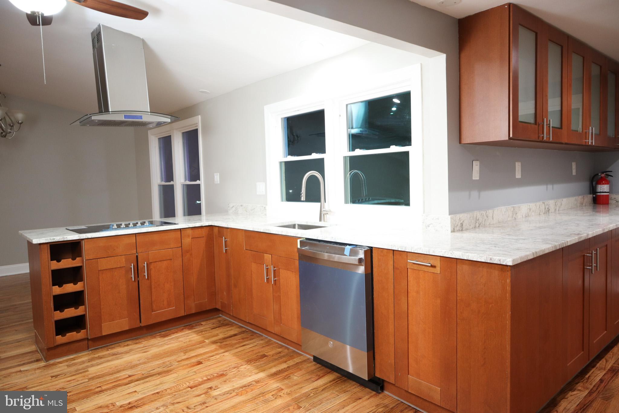 TANTALLON ON THE POTOMAC - Residential