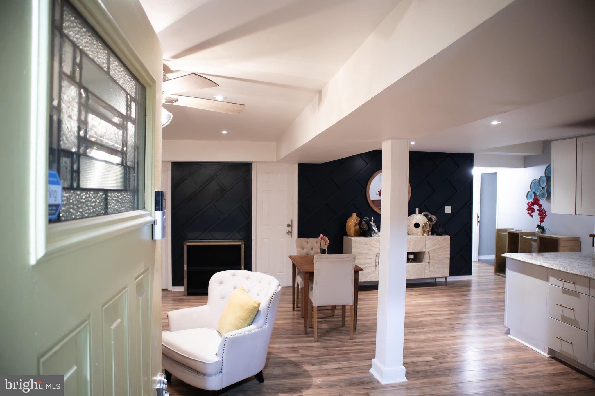 TANTALLON ON THE POTOMAC - Residential