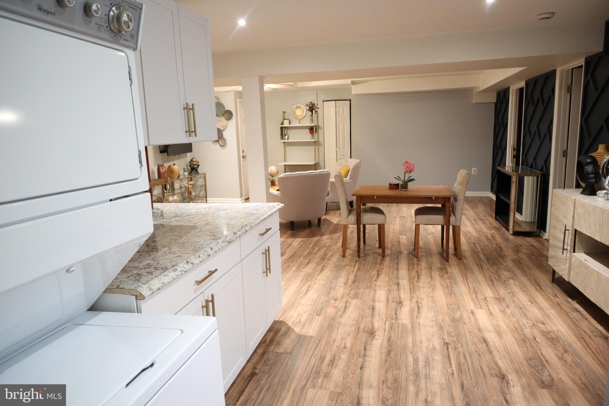 TANTALLON ON THE POTOMAC - Residential