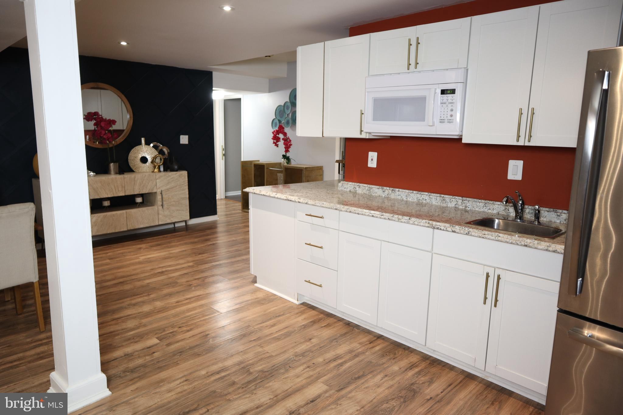 TANTALLON ON THE POTOMAC - Residential