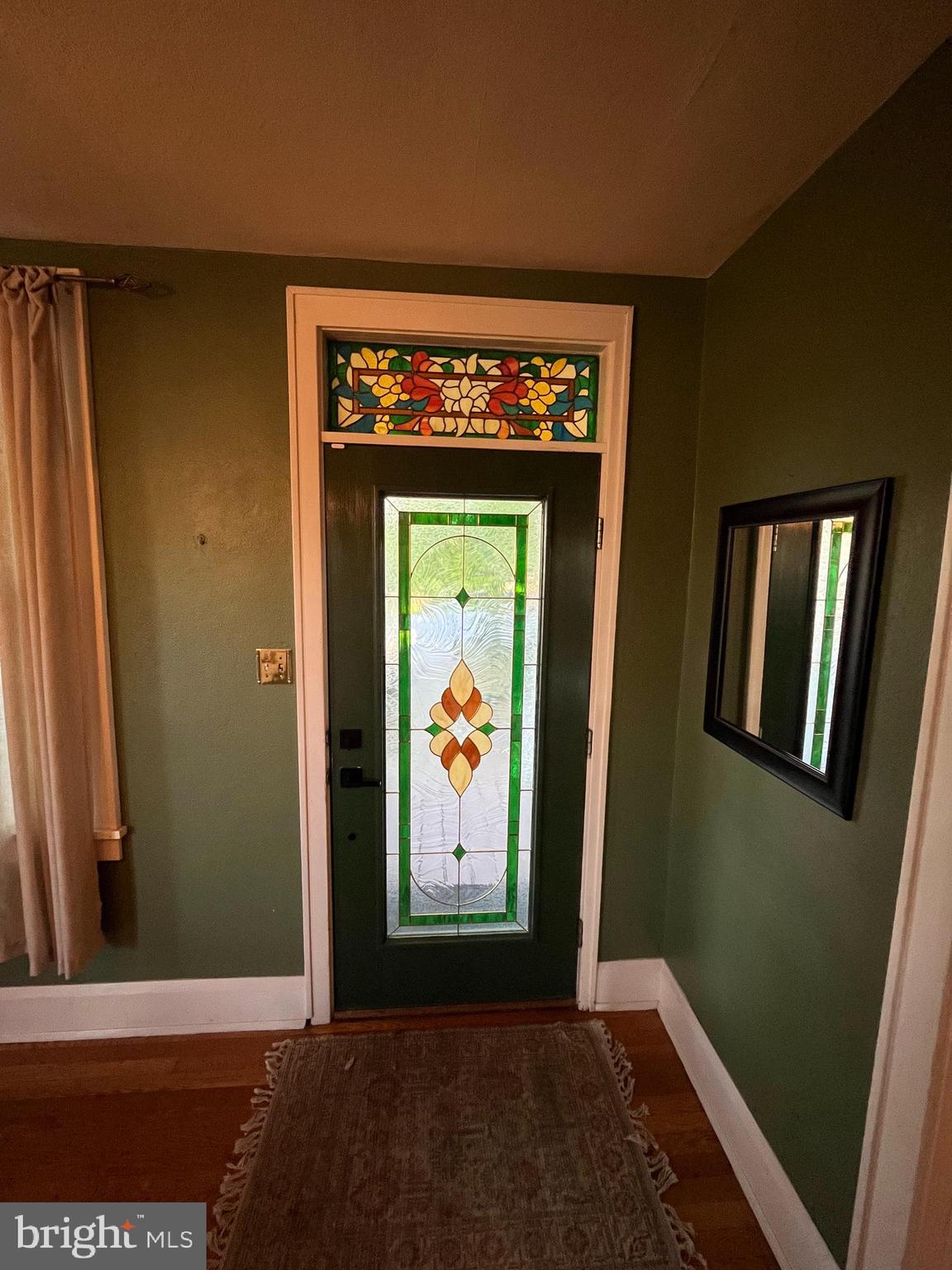 WEST SIDE - Residential