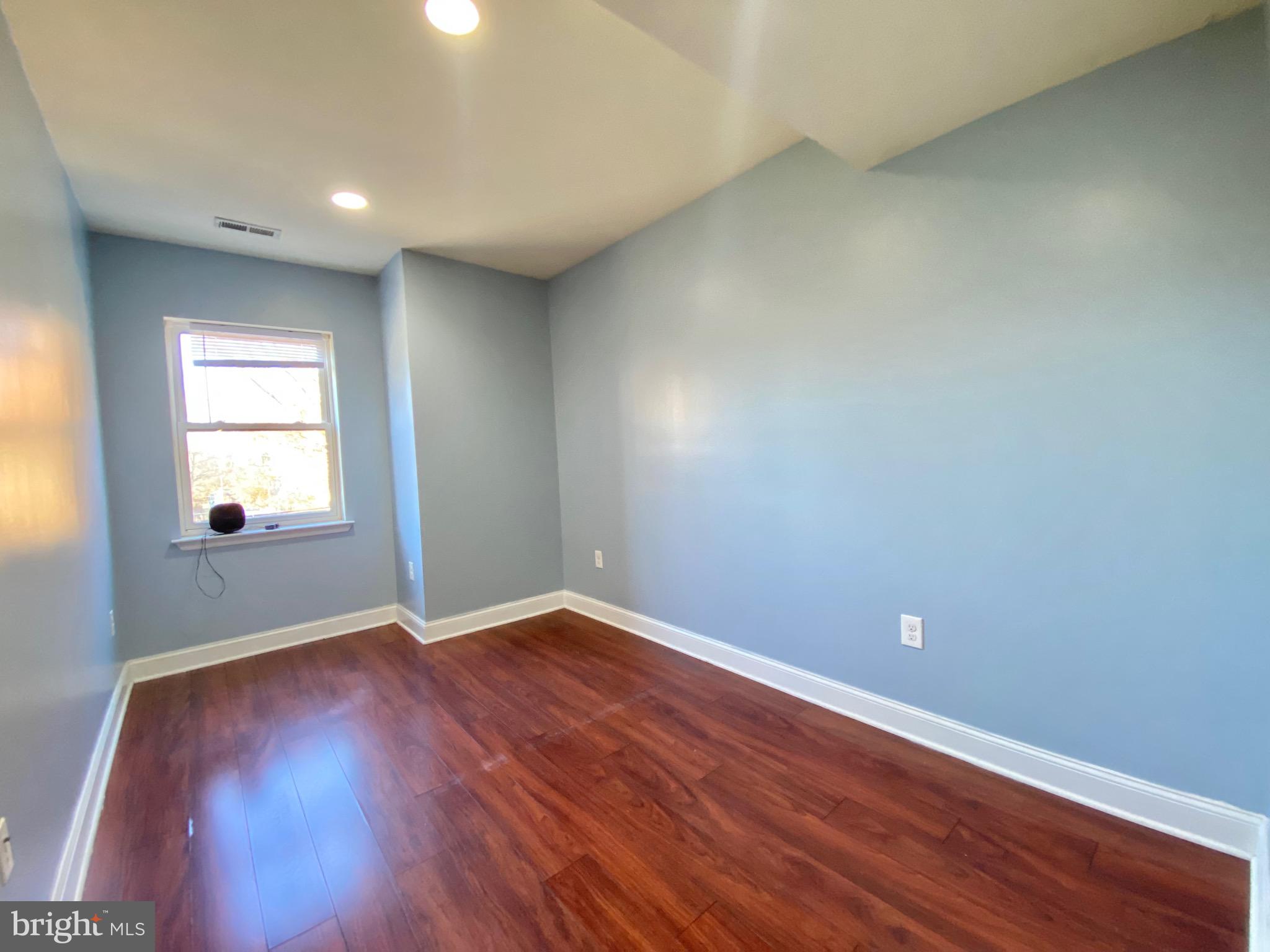 FAIRMOUNT - Residential Lease