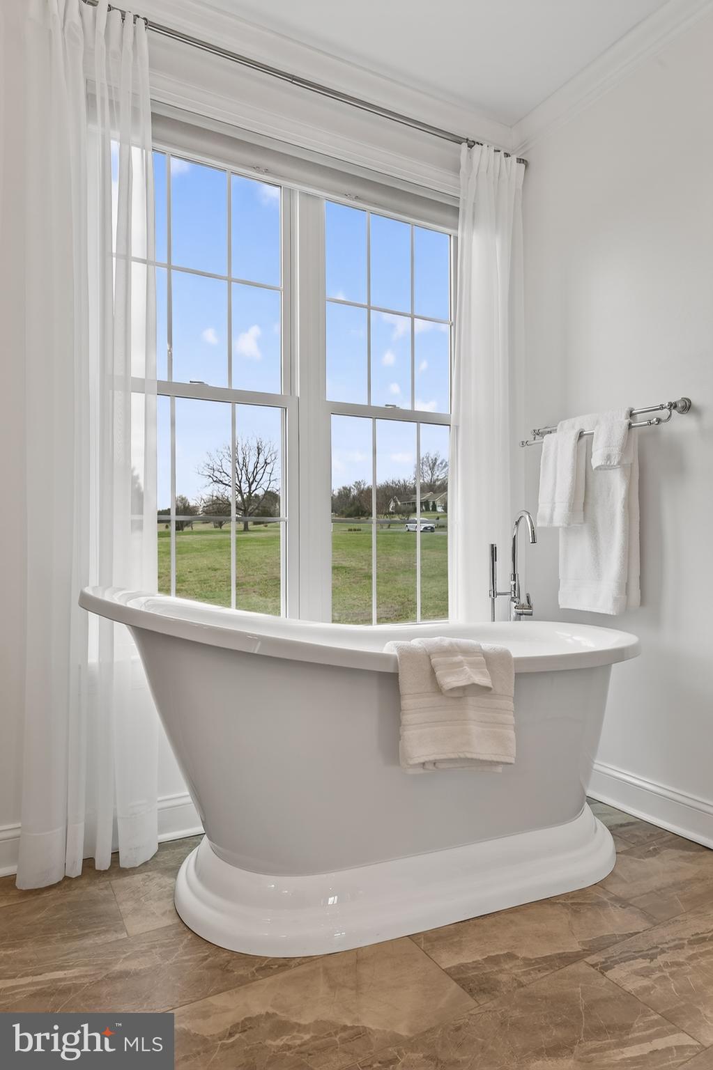 FAIRVIEW - Residential