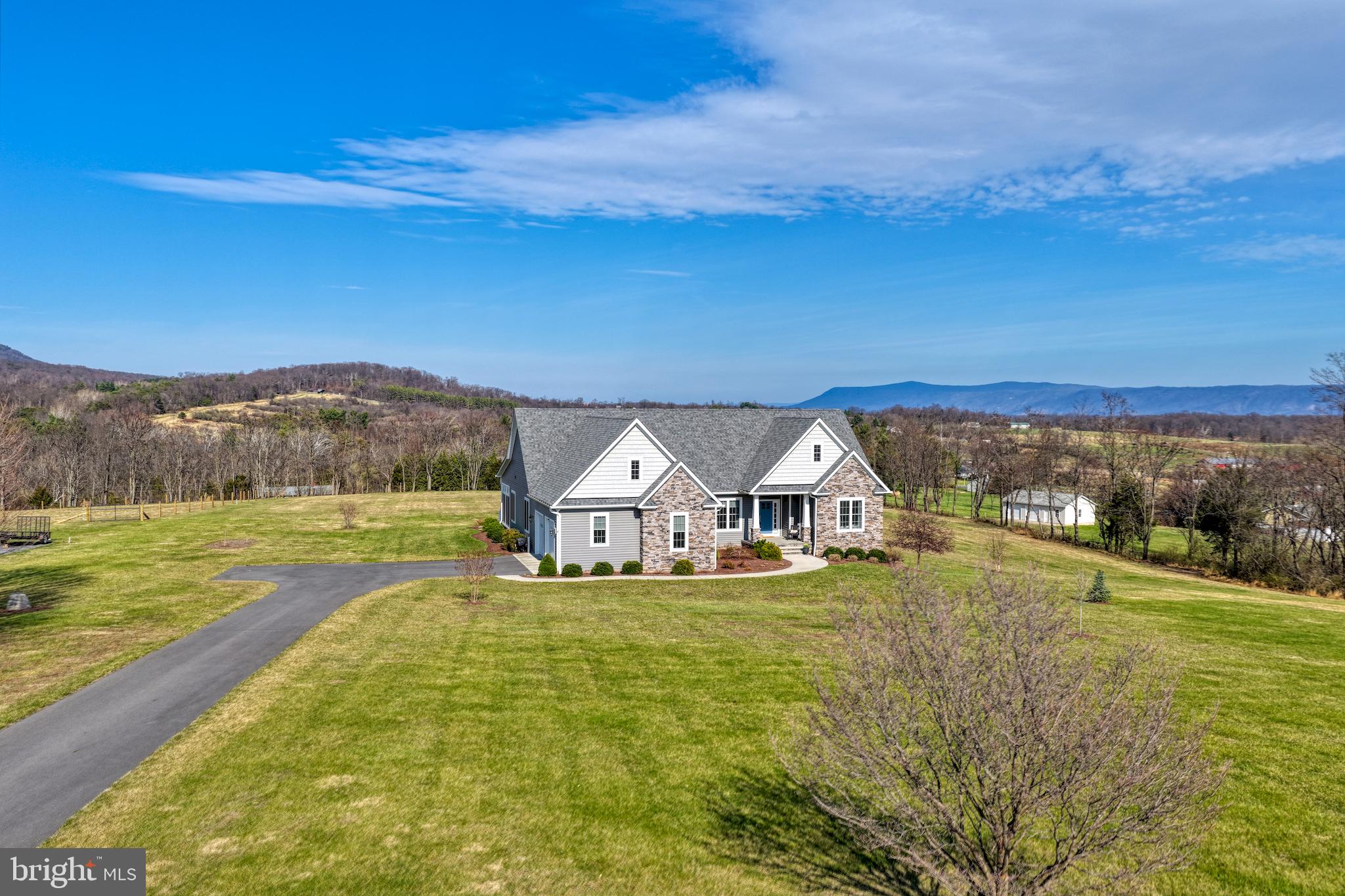 FAIRVIEW - Residential