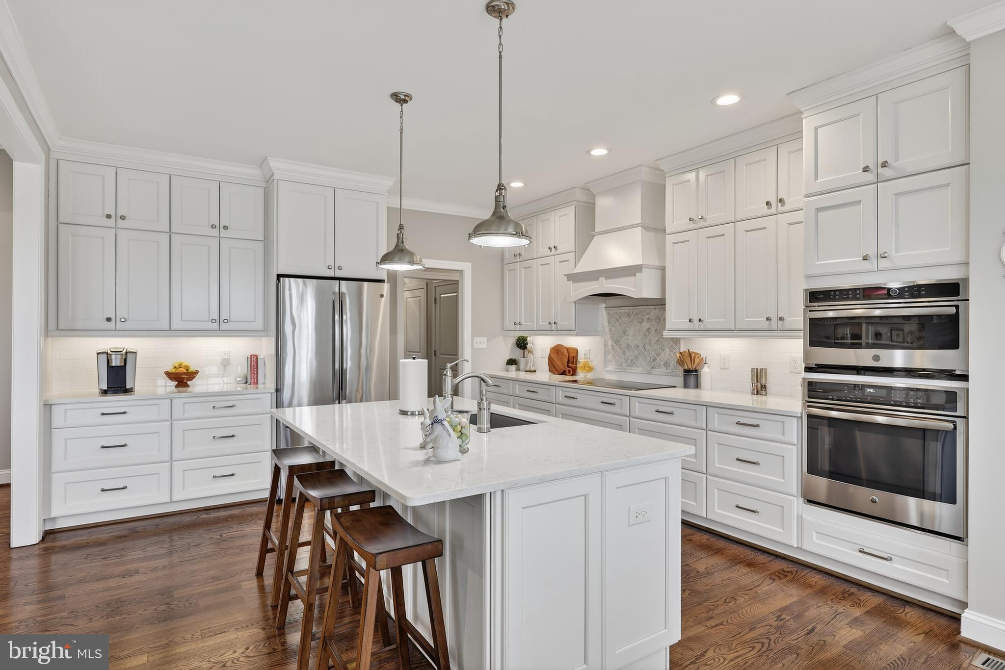 FAIRVIEW - Residential