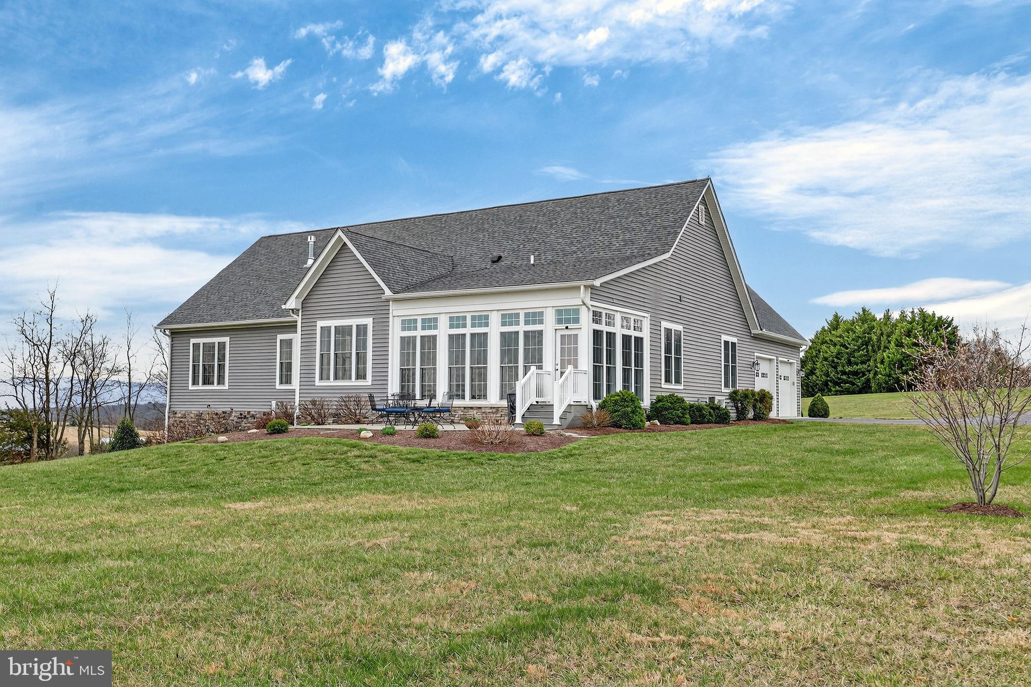 FAIRVIEW - Residential