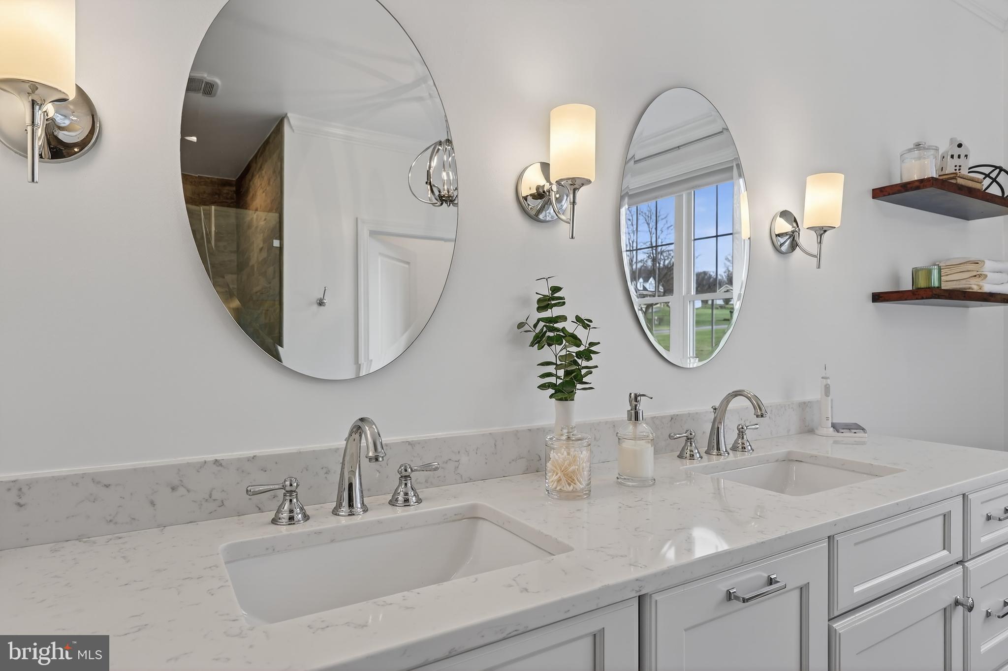 FAIRVIEW - Residential