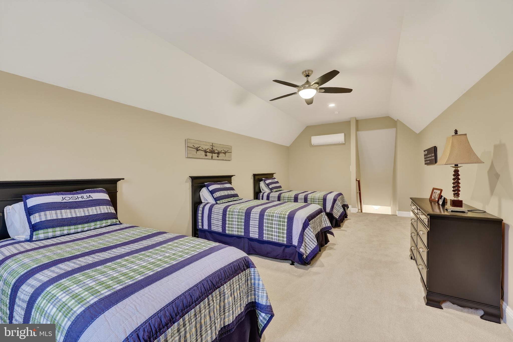 FAIRVIEW - Residential