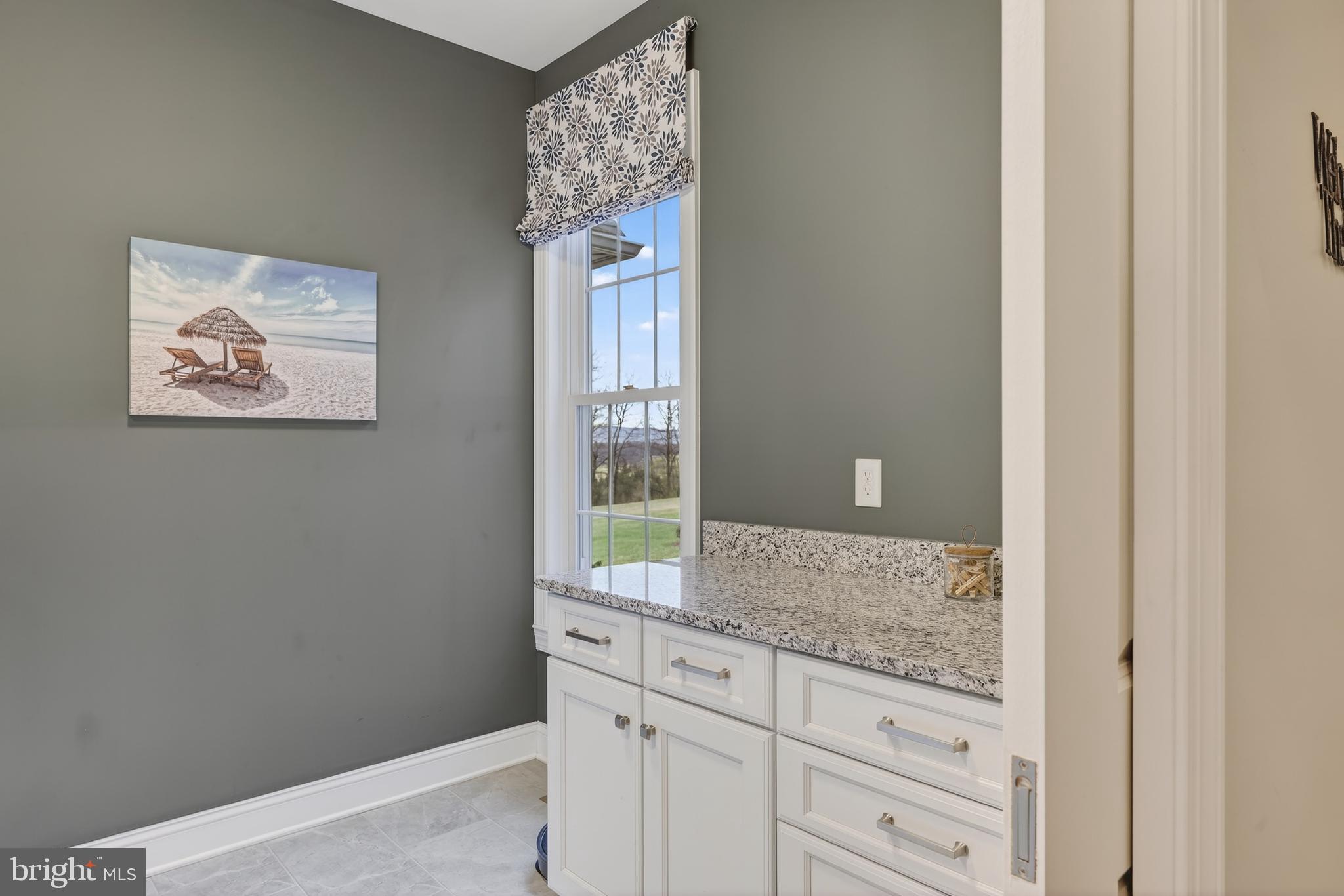 FAIRVIEW - Residential