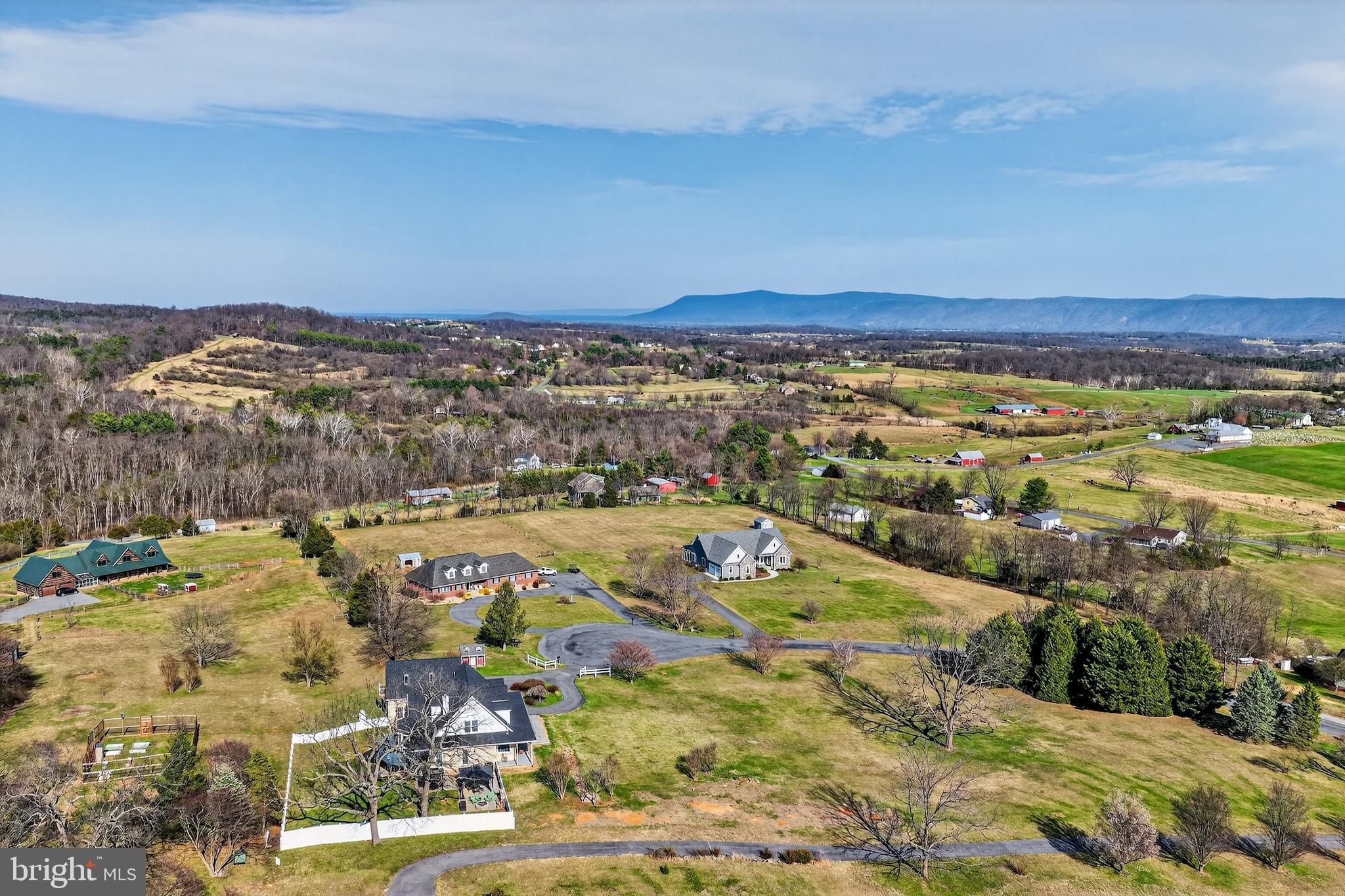 FAIRVIEW - Residential