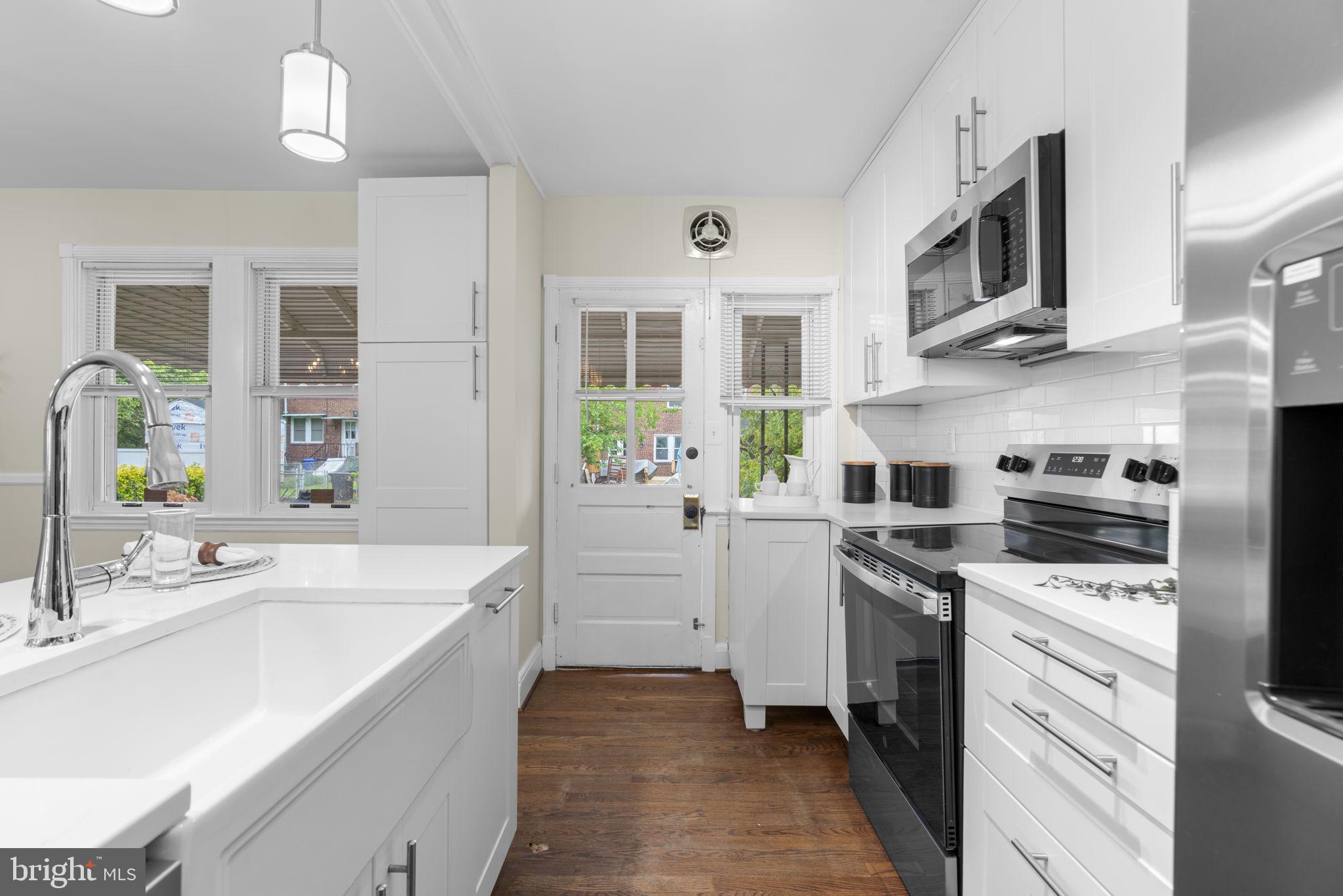 SHADY NOOK - Residential