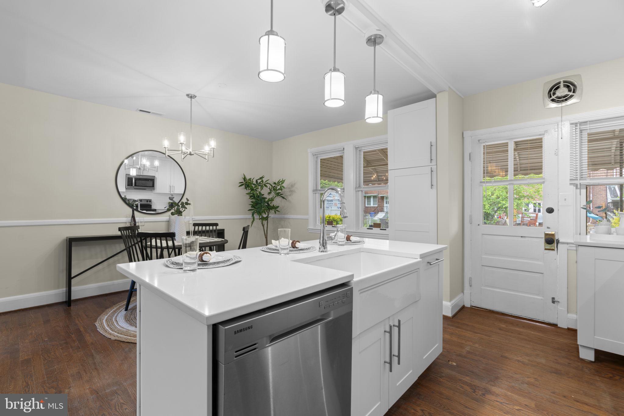 SHADY NOOK - Residential