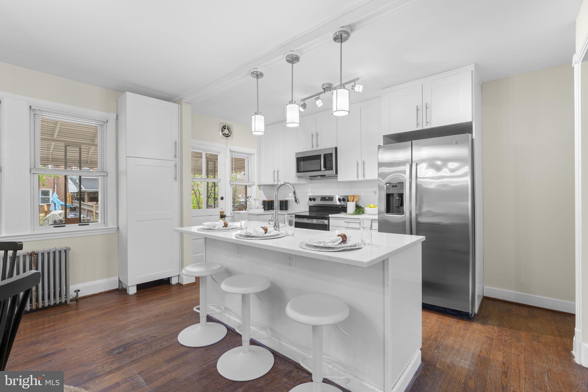 SHADY NOOK - Residential