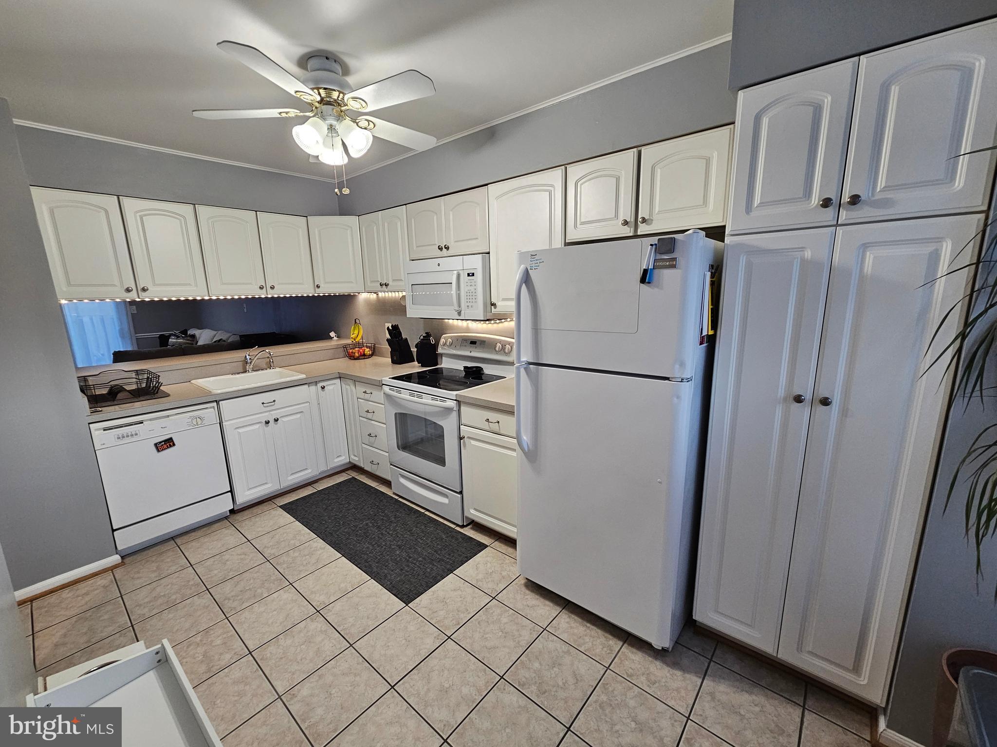 MARBLE HILL - Residential