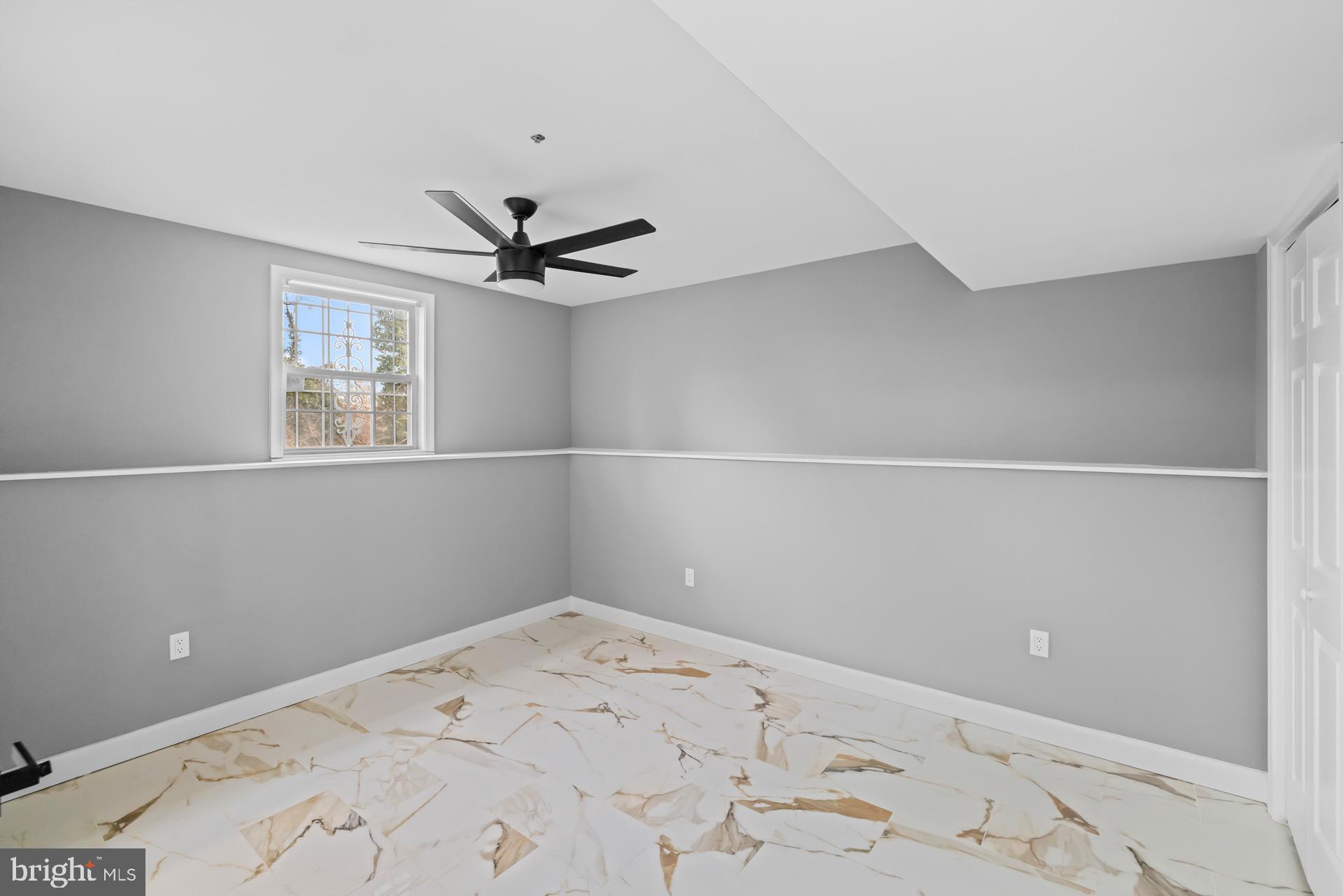 PLEASANT HILLS - Residential