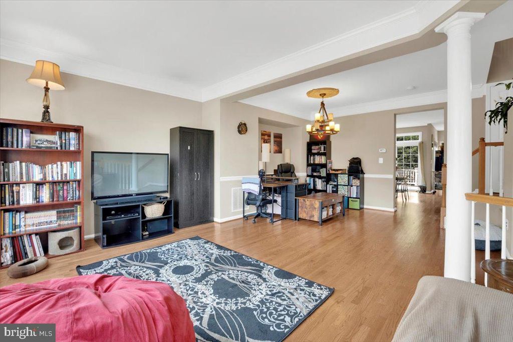 Photo of 41904 Cinnabar Square, ALDIE, VA 20105 (MLS # VALO2110412)