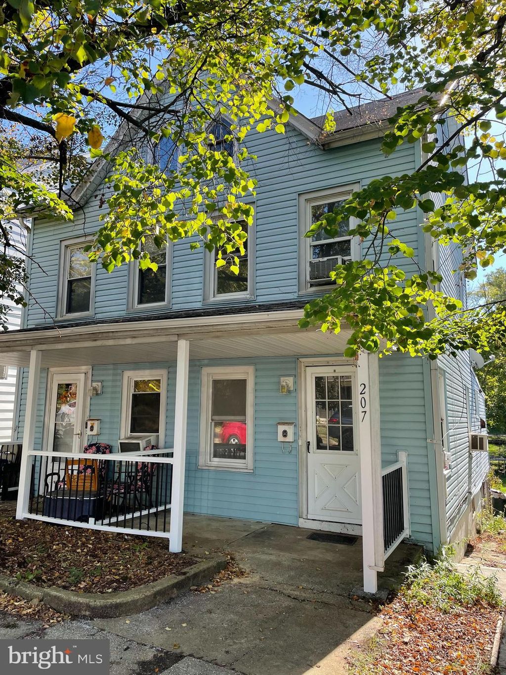 Photo of 207 Main Street, HAMILTON, NJ 08620 (MLS # NJME2067086)