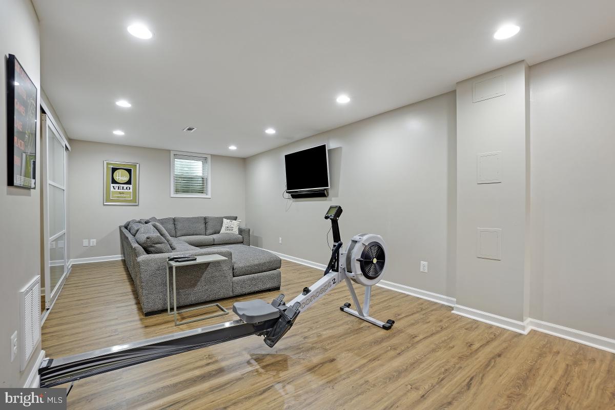 HIGHLANDS OF DARNESTOWN - Residential