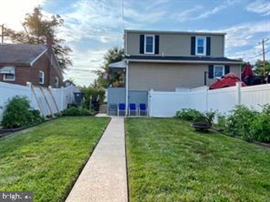 Photo of 176 Moser Road, POTTSTOWN, PA 19464 (MLS # PAMC2169966)