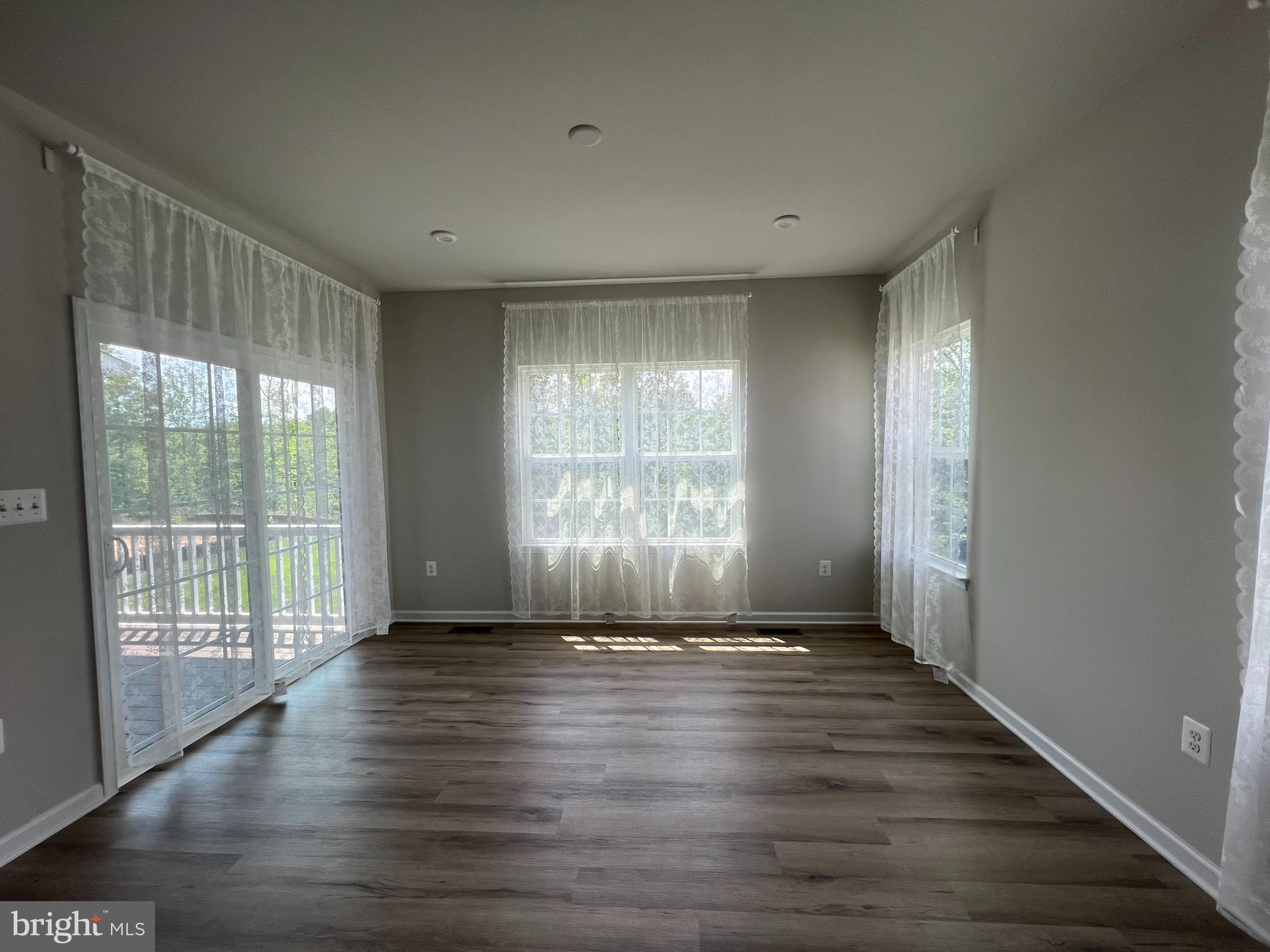 5020 BIRCH LEAF CIRCLE
