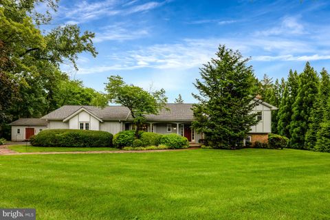 1013 WILHELM DRIVE GREAT FALLS VA 22066